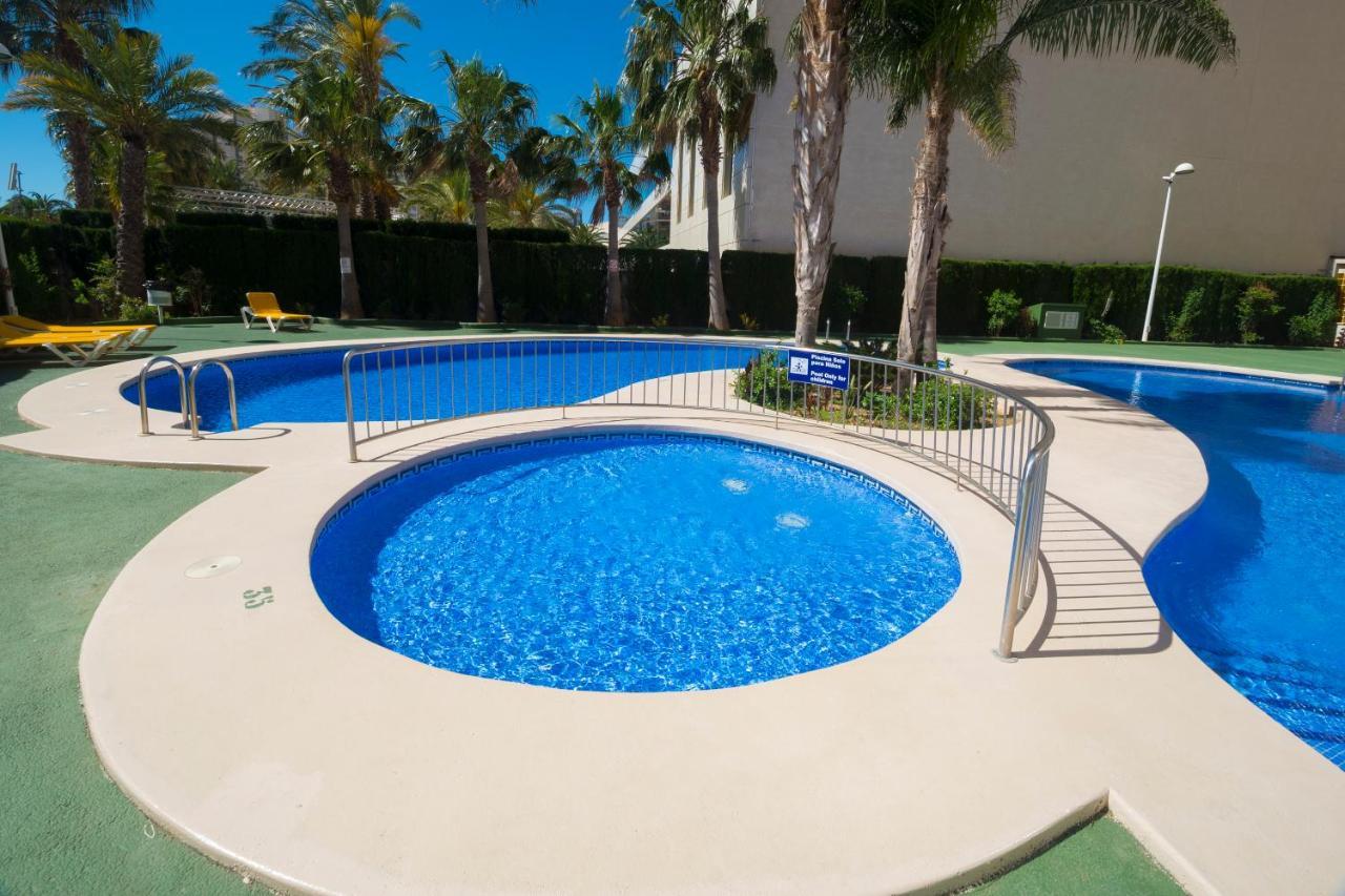 Apartamentos Ambar Beach 卡尔佩 外观 照片
