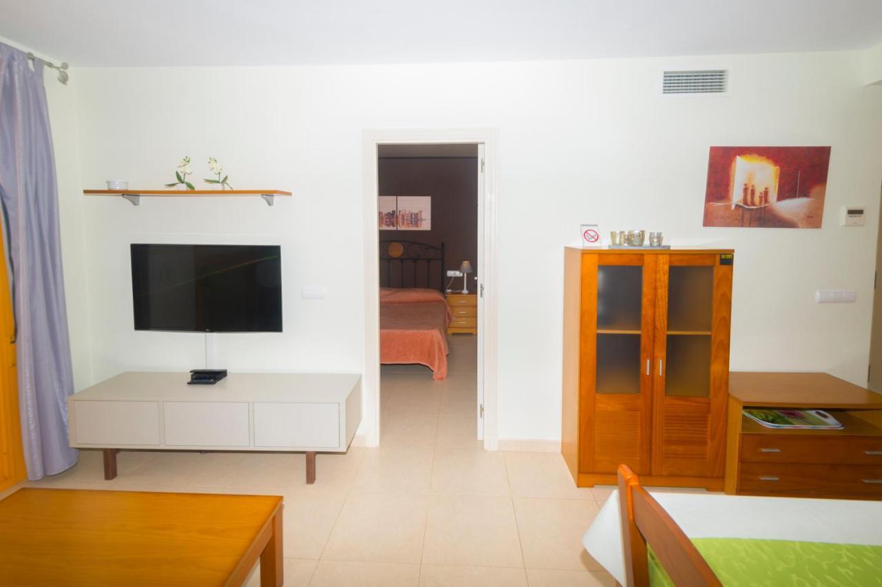 Apartamentos Ambar Beach 卡尔佩 外观 照片